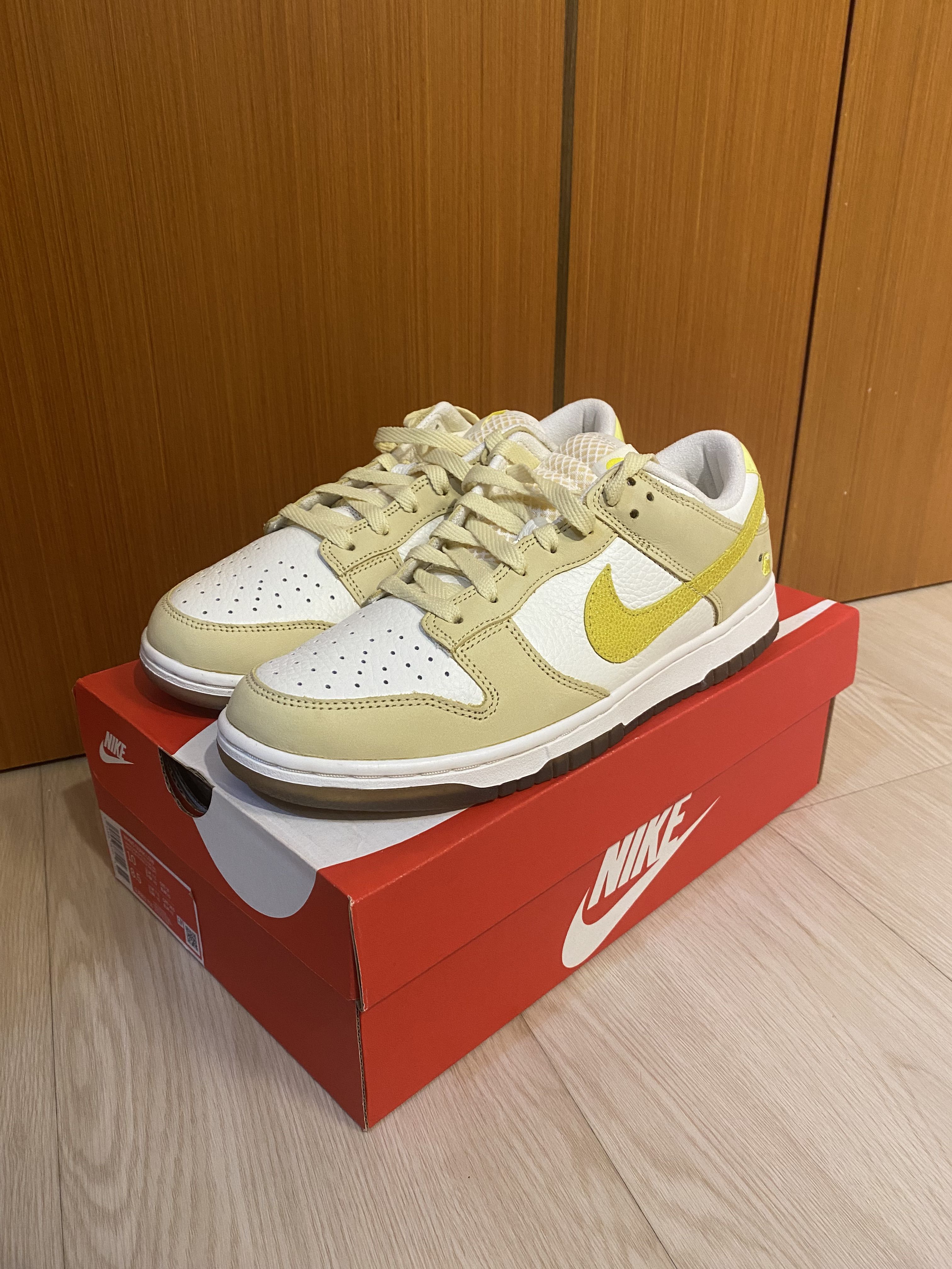 dunk low lemon drop price