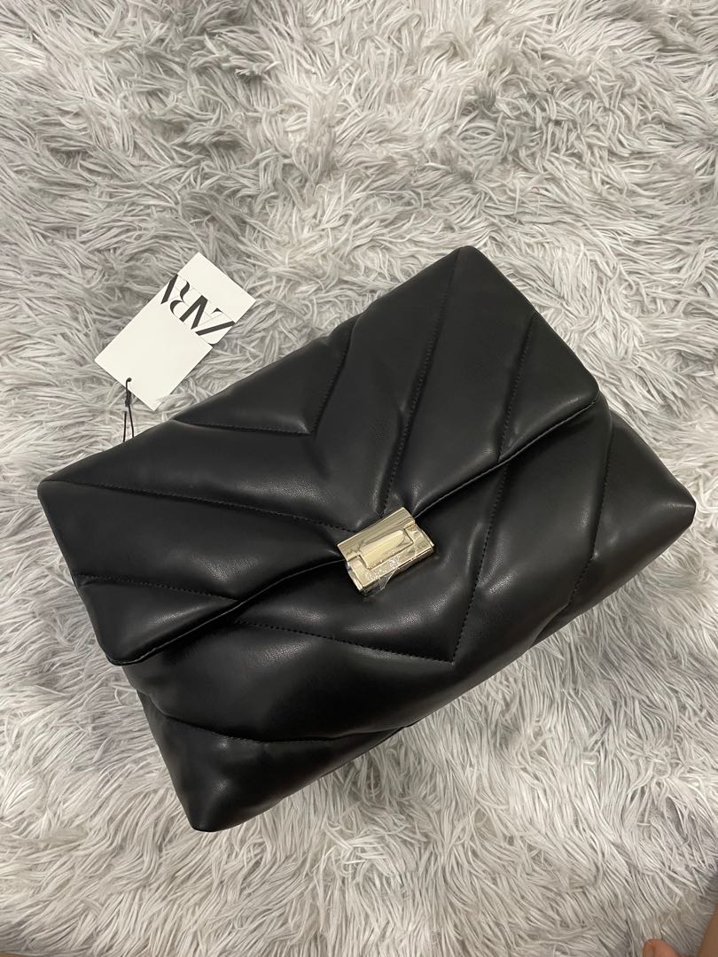 Zara Maxi Quilted Bag in Black Women s Fashion Bags Wallets