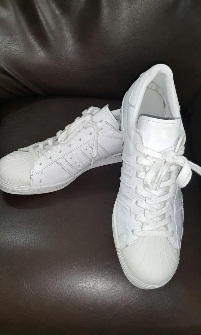 adidas superstars triple white