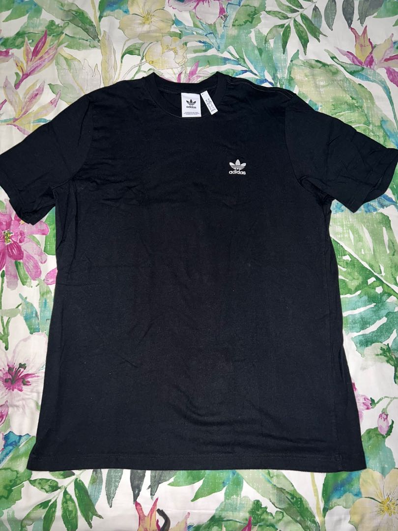 Adidas Tshirt Men S Fashion Tops Sets Tshirts Polo Shirts On Carousell