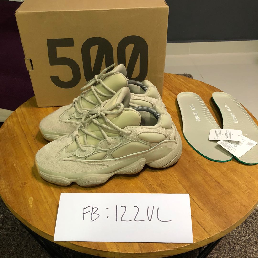 yeezy men size 7