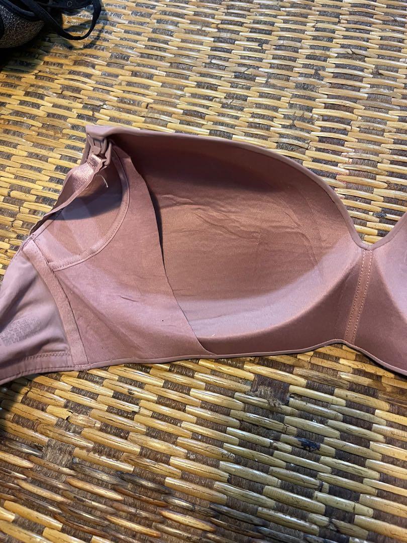 Auden breastfeeding bra 38DDD/38F, Women's Fashion, Tops, Other Tops on