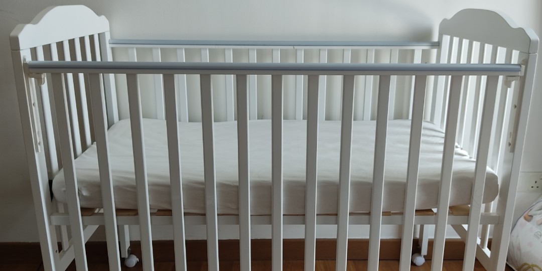 babylove cot