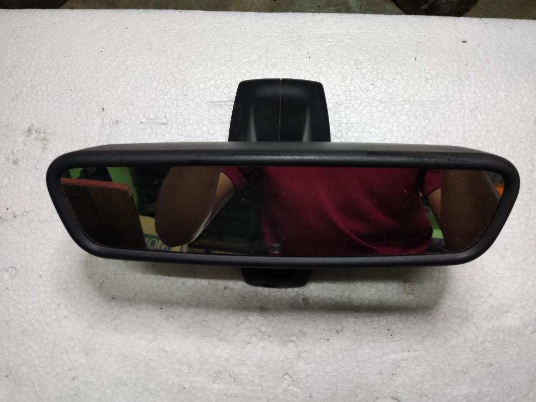 Bmw e60 rear view hot sale mirror