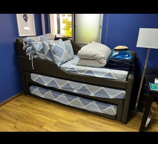 (Category: ) located in . Submitted by zarz (Listing ID 1140785028, Image 1). Description: .