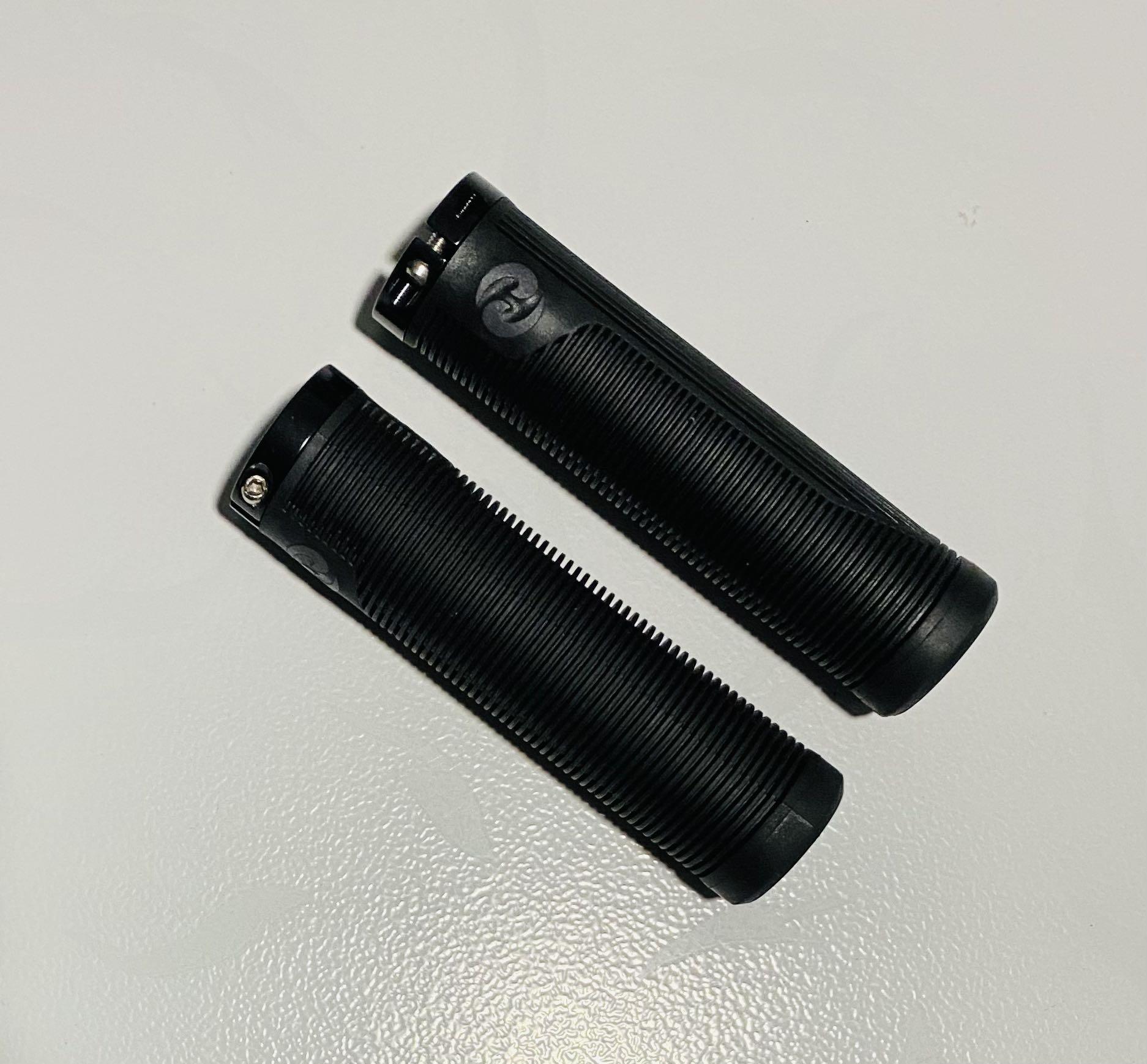 Brompton Handlebar Grip (Last 2 pairs), Sports Equipment, Bicycles & Parts, Parts & Accessories