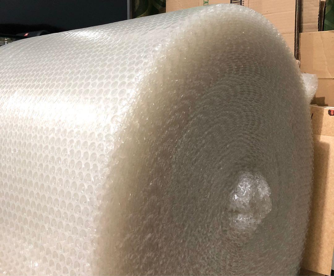 BUBBLE WRAP ROLL (AVAILABLE ON HAND) QUEZON CITY, Hobbies & Toys