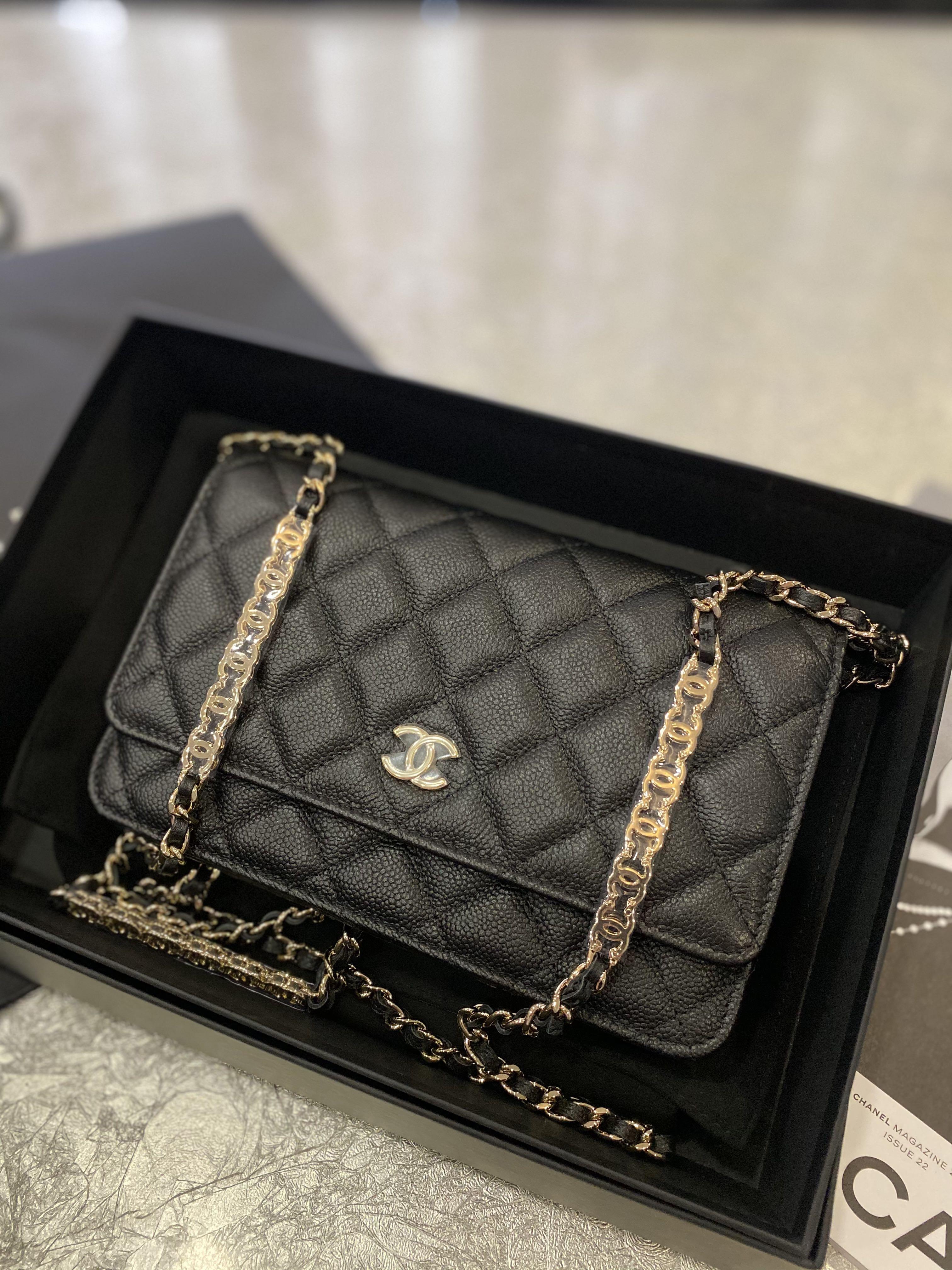 CHANEL 22P Wallet on Chain CC Chain, Luxury, Bags & Wallets on Carousell