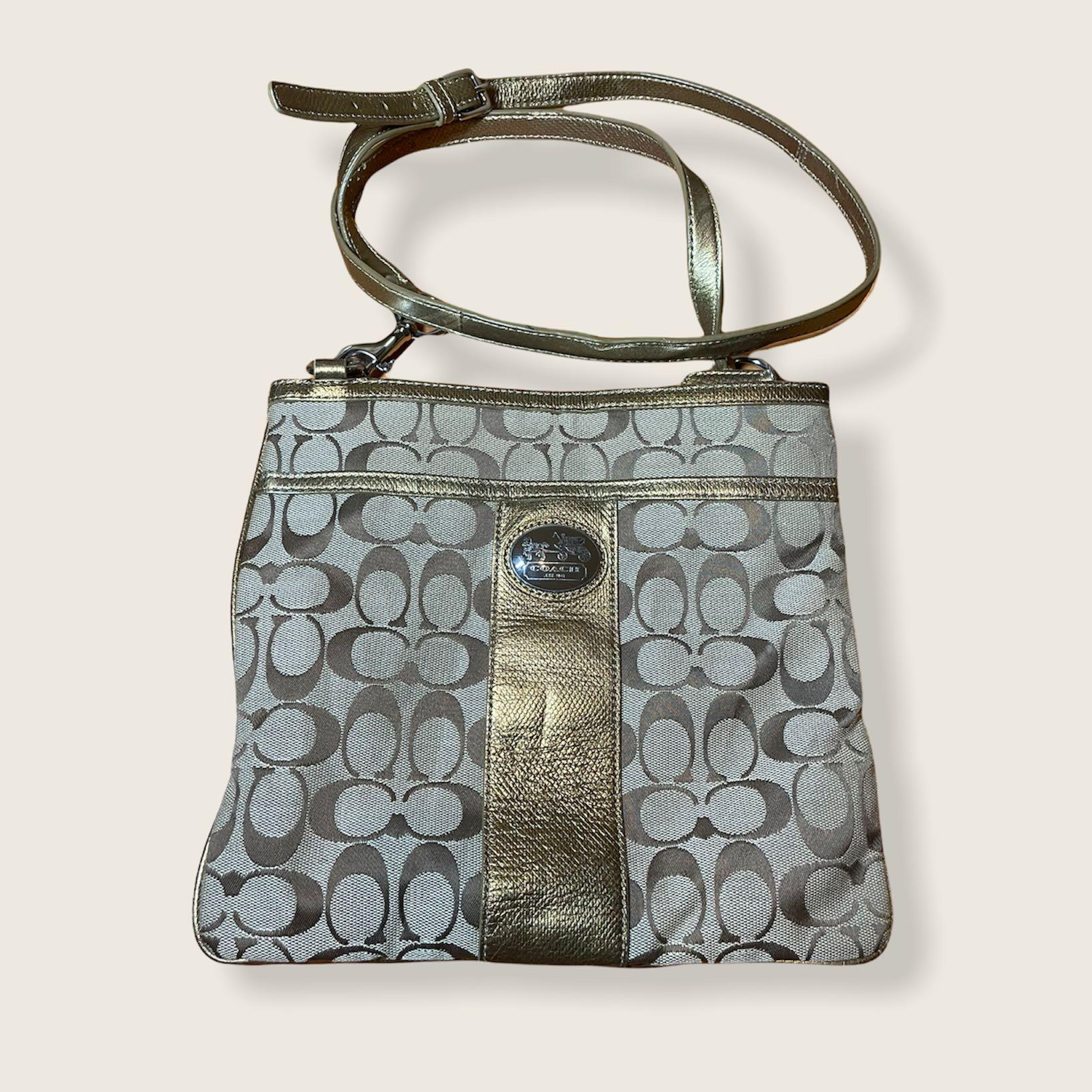 Coach signature canvas sling bag authentic