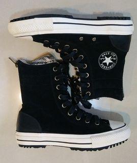 全新CONVERSE女子 高筒靴型All Star，尺寸 US7 (24cm)