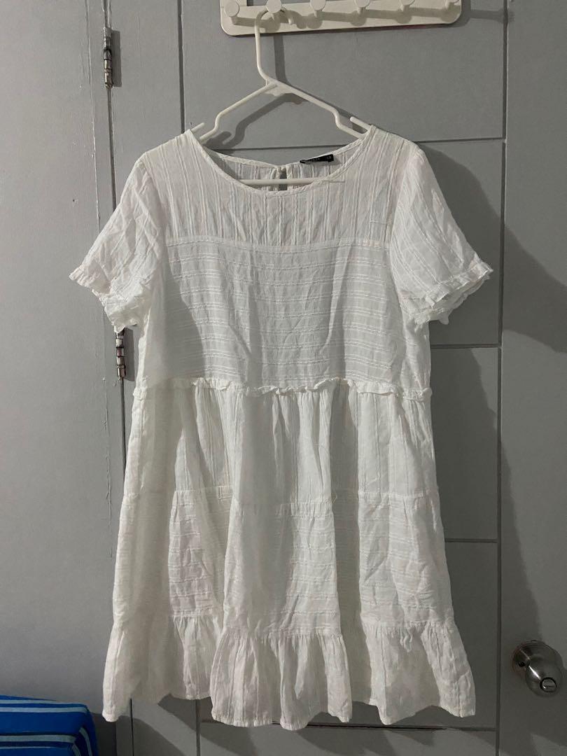 Cotton On White Dress (Category: Dresses) located in Bacoor. Submitted by prelovedfor75php (Listing ID 1140763087, Image 1). Description: .