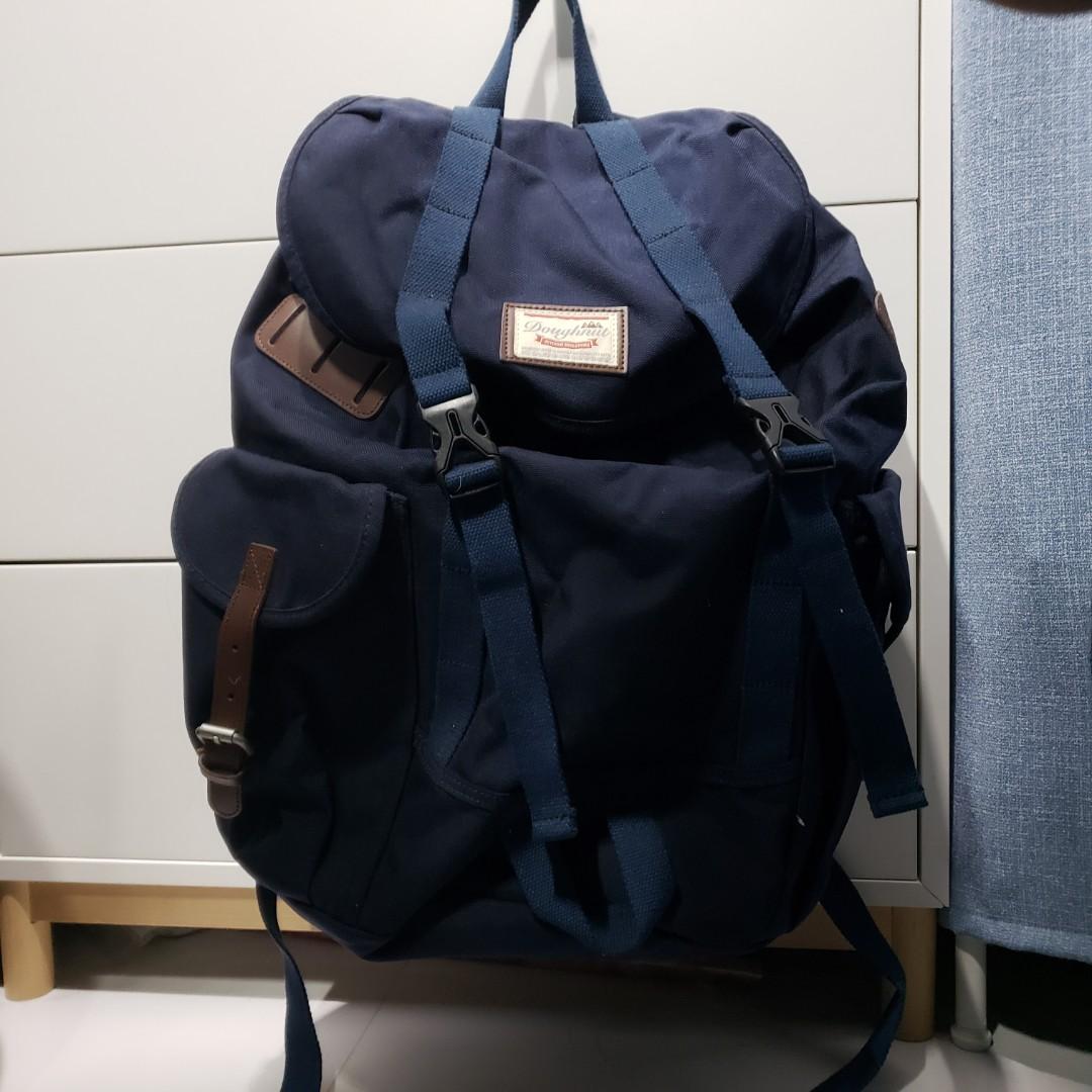 Doughnut 藍色背囊 outdoor adventure cordura, 女裝, 手袋及銀包, 背囊 Carousell