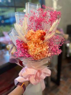 Dried Flower Bouquets for Valentines Day