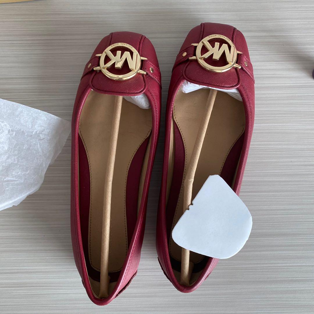 Flat shoes michael 2024 kors