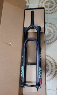 （分類：）位於 。 由 revlove 提交（商品編號 1140673156，圖片 1）。簡介： 。