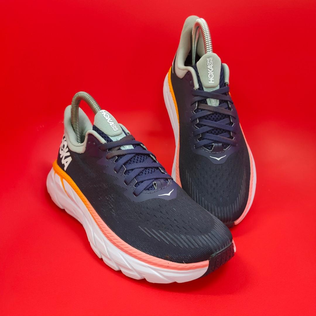 Hoka Clifton 7, Men's Fashion, Activewear on Carousell