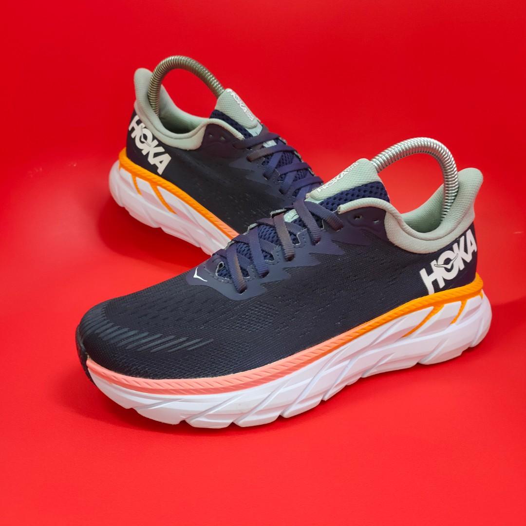 Hoka Clifton 7, Men's Fashion, Activewear on Carousell