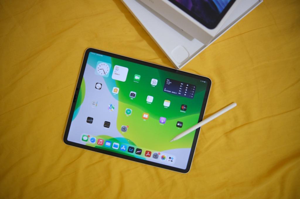 iPad Pro 12.9吋256GB 銀色（WiFi版第四代）+Apple Pencil二代（可議）