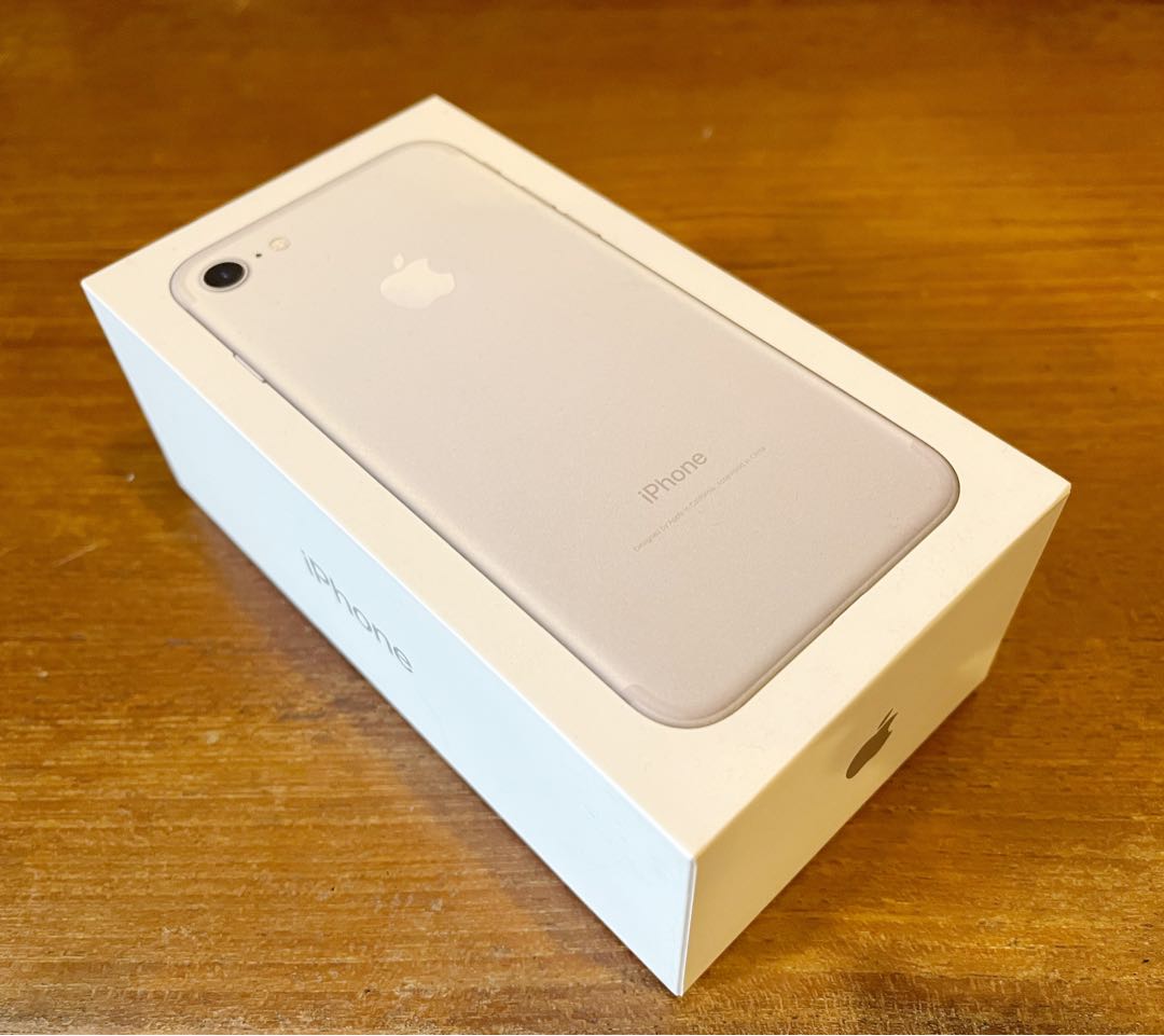 Iphone 7 Silver 256gb Mobile Phones Gadgets Mobile Phones Iphone Iphone 7 Series On Carousell