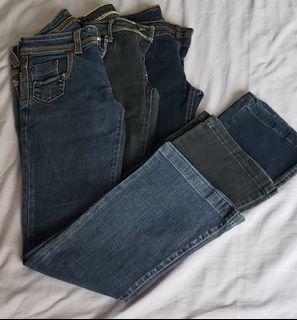 Jag, Lee and Levi's size 25 pants