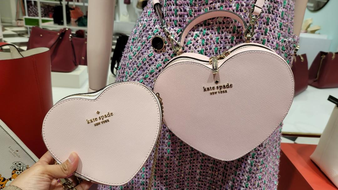 Kate Spade  Love Shack Mini Heart Crossbody Review! What Fits +