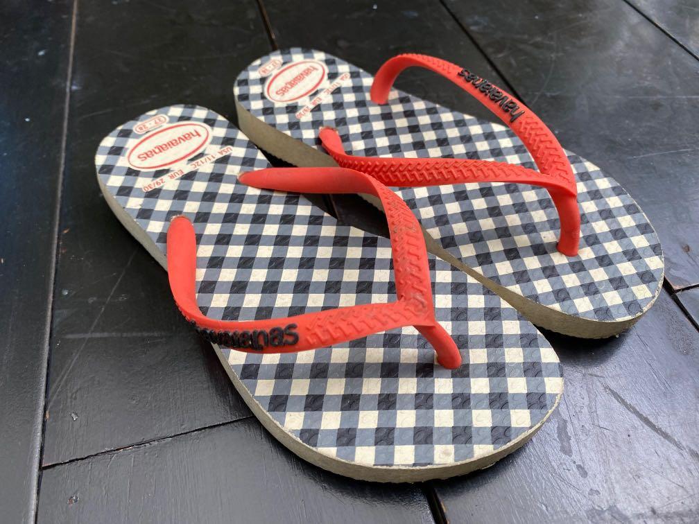 Kids hotsell havaianas size