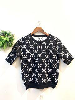 Korean knitted blouse solid color black white tan and black