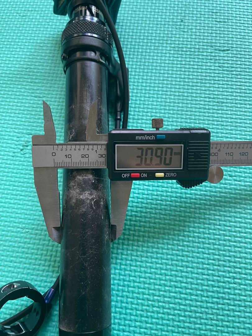 KS lev Dropper Post, Sports Equipment, Bicycles & Parts, Parts