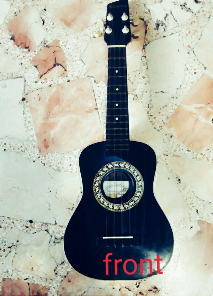 Lumanog ukelele (Category: Musical Instruments) located in Manila. Submitted by unltdshop (Listing ID 1140694819, Image 2). Description: lumanog ukelele color not so blue..