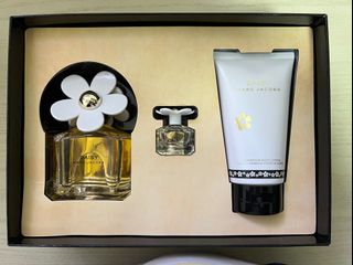 （分類：）位於 。 由 aforapplebforboy 提交（商品編號 1140709133，圖片 1）。簡介： 。