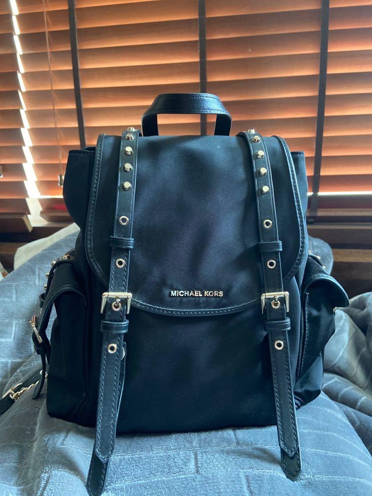 MICHAEL KORS Leila Small Flap Backpack, Women's Fashion, Bags & Wallets,  Backpacks on Carousell