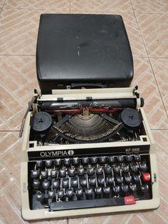 Old Type writer Olympia KF-888
