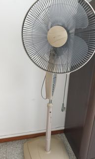 (Category: ) located in . Submitted by shipra30 (Listing ID 1140663842, Image 1). Description: .