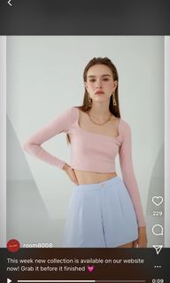 (Category: ) located in . Submitted by flora.closet (Listing ID 1140672467, Image 1). Description: .