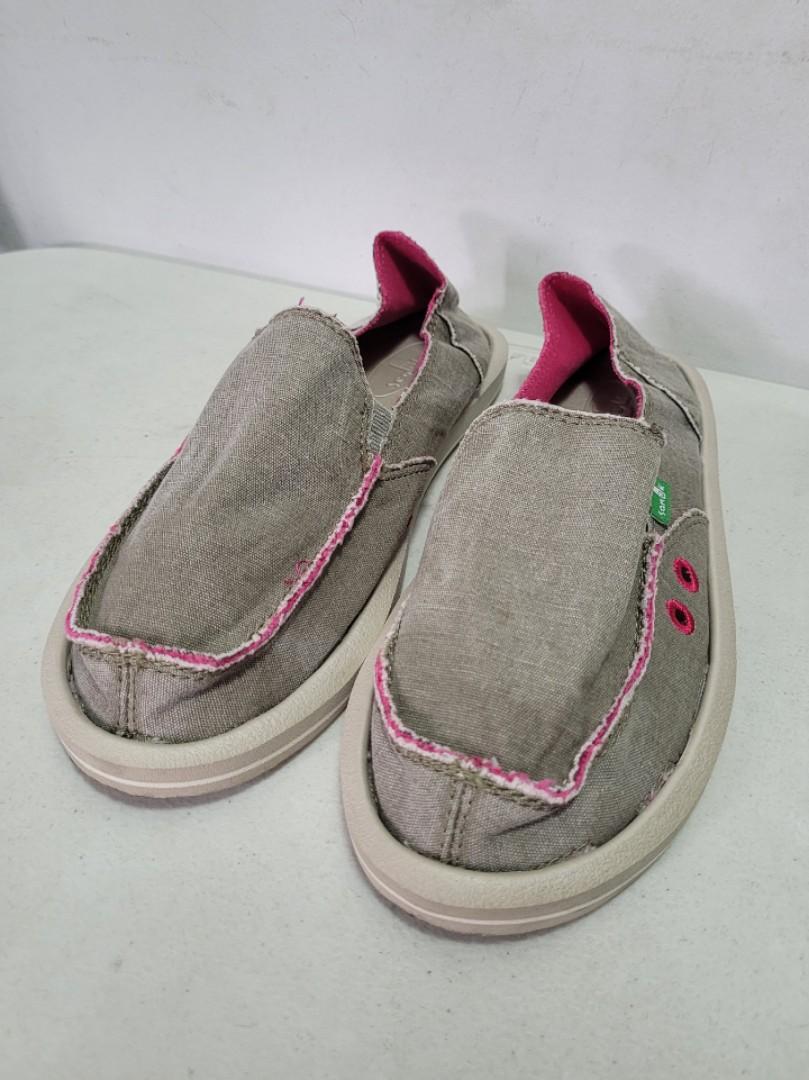 Sanuk sales donna distressed
