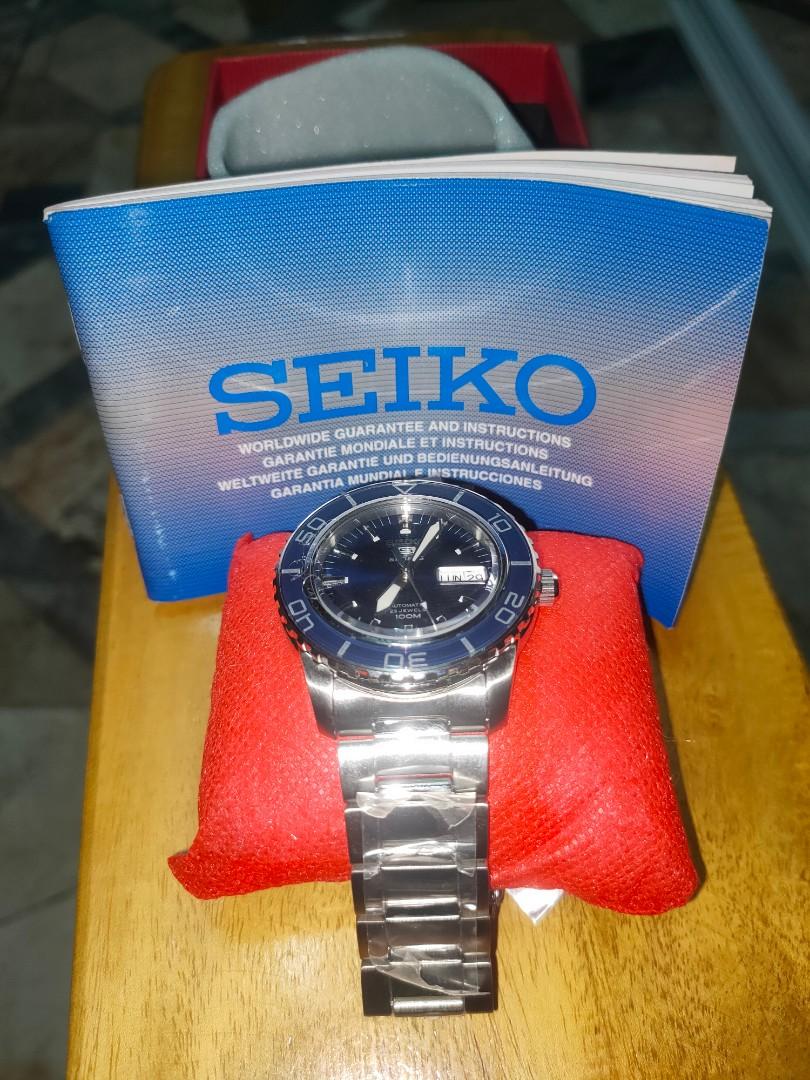 Seiko 5 Sports (Category: Men's Watches) located in Tuguegarao City. Submitted by fleqrt (Listing ID 1140691694, Image 3). Description: Brand New Seiko 5 Sports 7S36 Blue Automatic 23 Jewels Water Resist 100m Ref. SNZH53K1 Stainless steel case Stainless steel bracelet Unidirectional bezel Navy blue dial Silver tone with luminous hands and markers 100m water resistant Movement Automatic Calibre 7S36B (23 Jewels) Hardlex crystal Three fold clasp wi