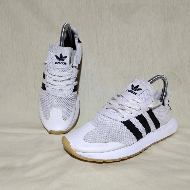 Sepatu Adidas SenseboostWhite sneakers Fesyen Wanita Sepatu di Carousell