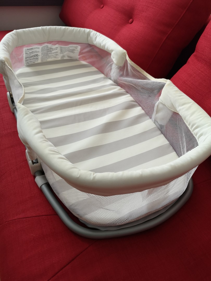Swaddleme by your side sleeper, baby day bed crib, Babies & Kids, Baby
