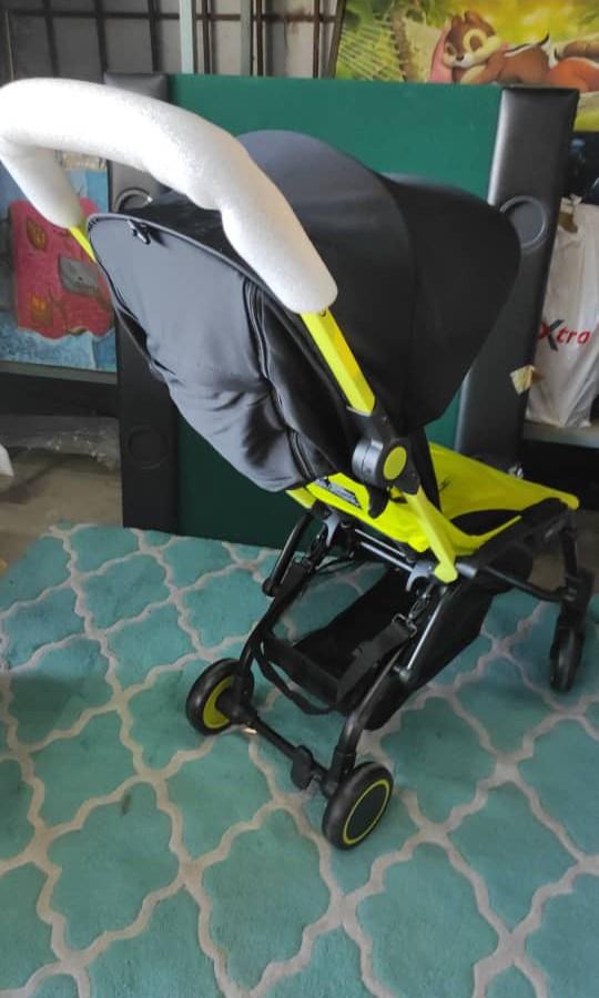 Vancouver compact stroller, Babies & Kids, Going Out, Strollers on