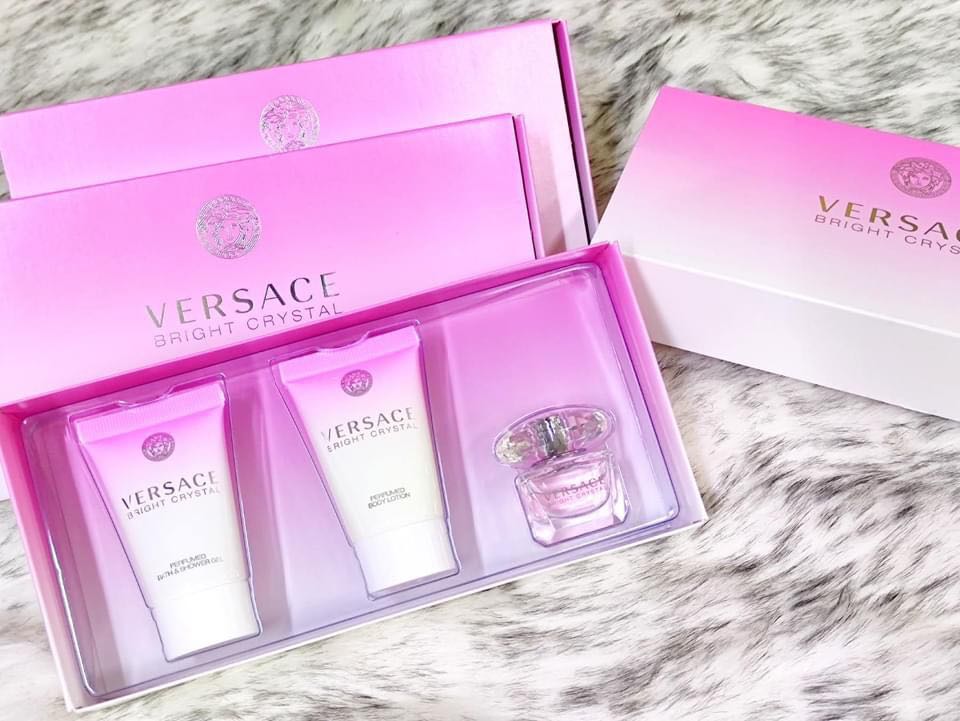 Versace Bright Crystal Travel set, Beauty & Personal Care, Fragrance