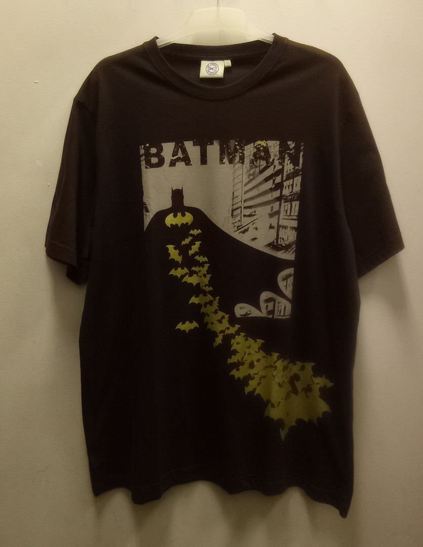 BATMAN DC OFFICIAL VINTAGE 90s TEES 