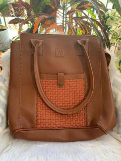 (Category: ) located in . Submitted by SalePreloved (Listing ID 1140888764, Image 1). Description: .