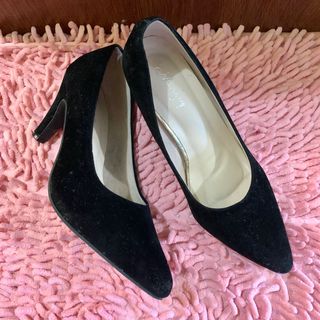 (Category: ) located in . Submitted by her.daffodil (Listing ID 1140876518, Image 1). Description: .