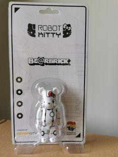 BNIB Bearbrick Robot Kitty white 100%