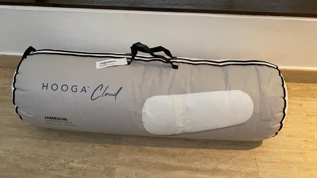 Bolster (Hooga), Furniture & Home Living, Bedding & Towels on Carousell