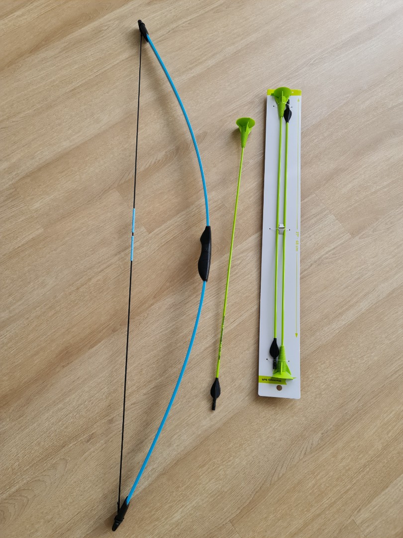 Bow and arrow with board (decathlon), Sports Equipment, Other Sports Equipment and Supplies on