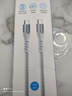 Braided C to C cable