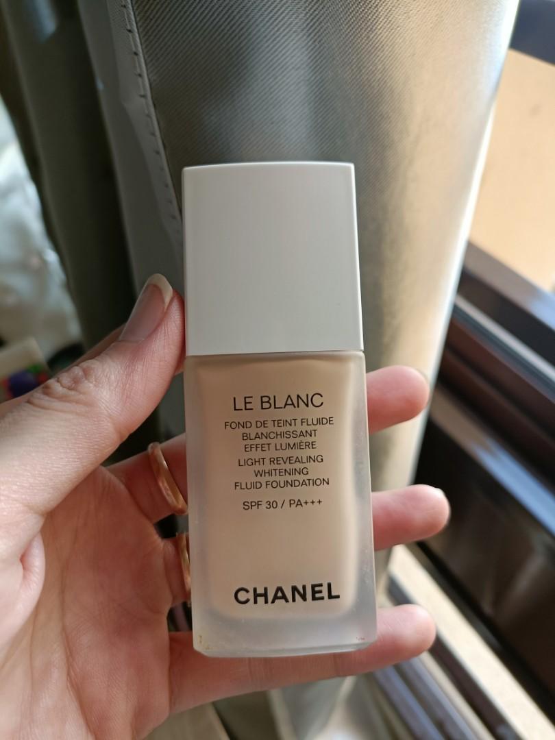 Chanel Le Blanc Light Revealing Brightening Makeup Base Review