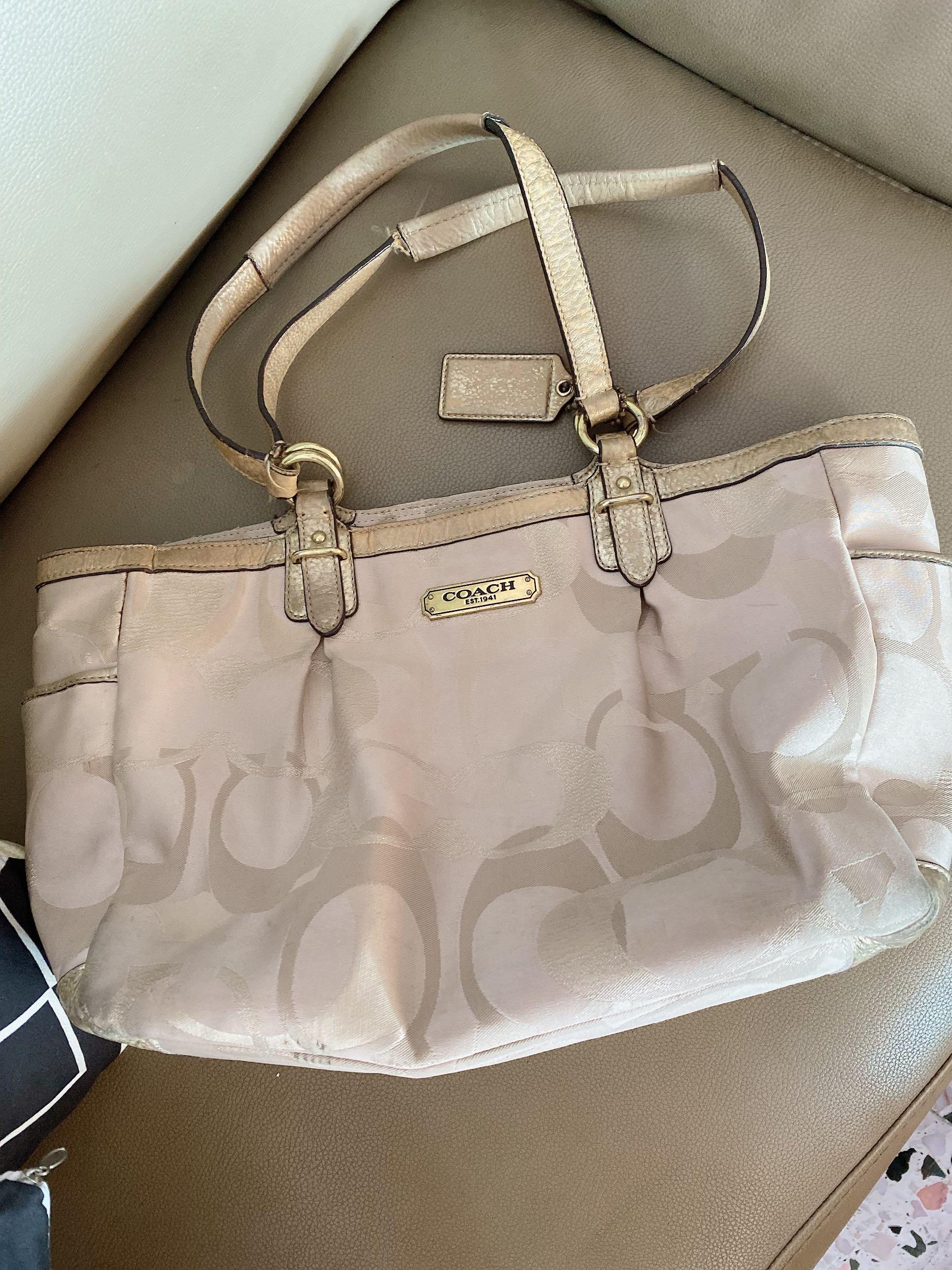 Coach est cheap 1941 purse
