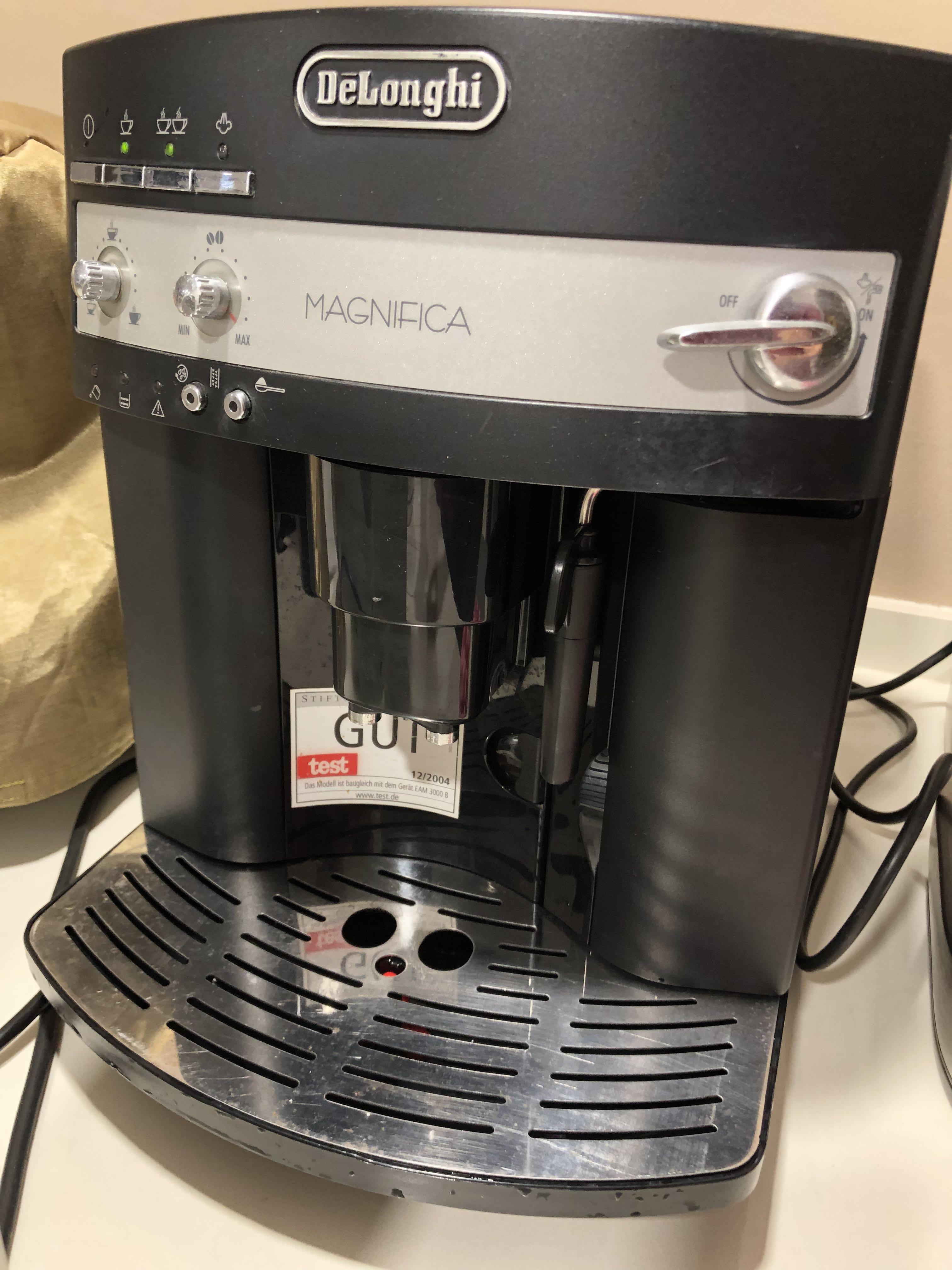 Delonghi Coffee Machine Magnifica, TV & Home Appliances, Kitchen